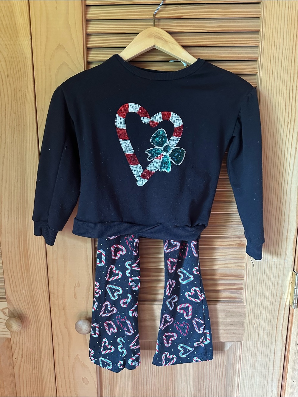 Christmas outfit + shirt
